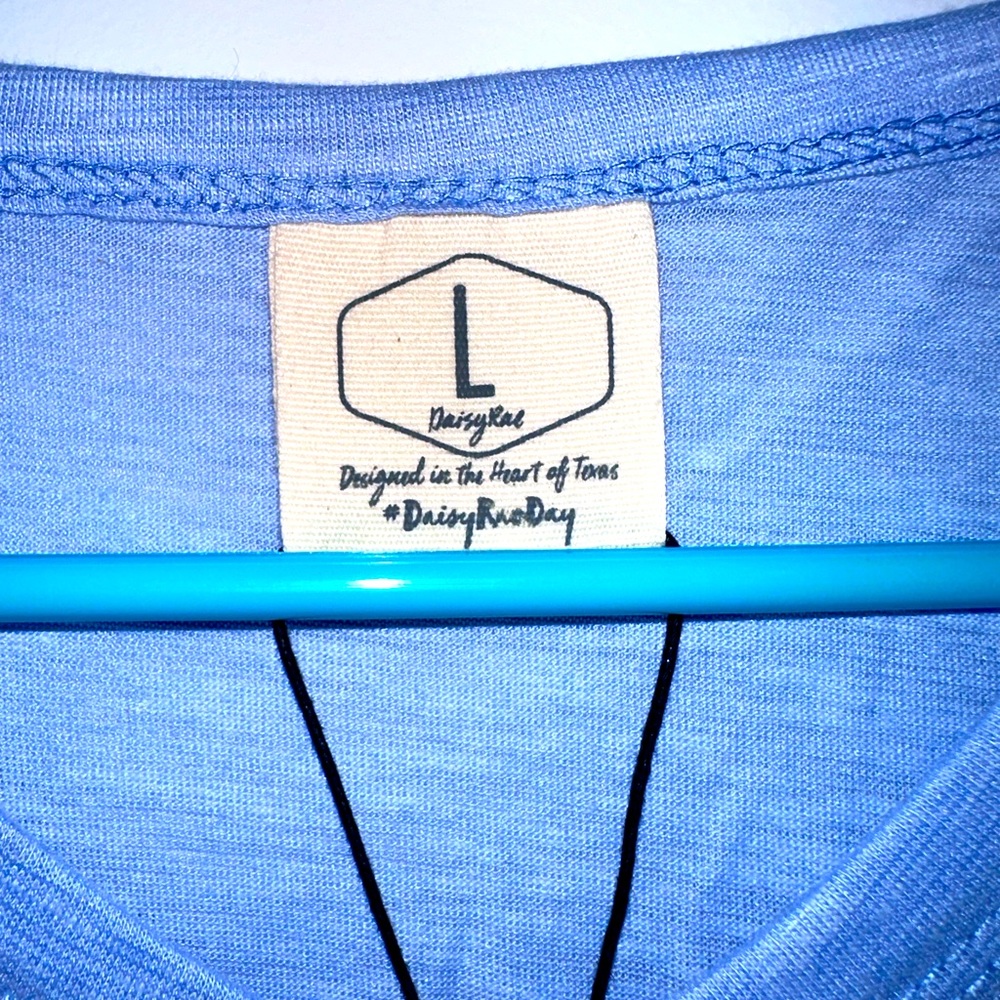 Daisy Rae Everyday Tee Shirt - Picture 4 of 6